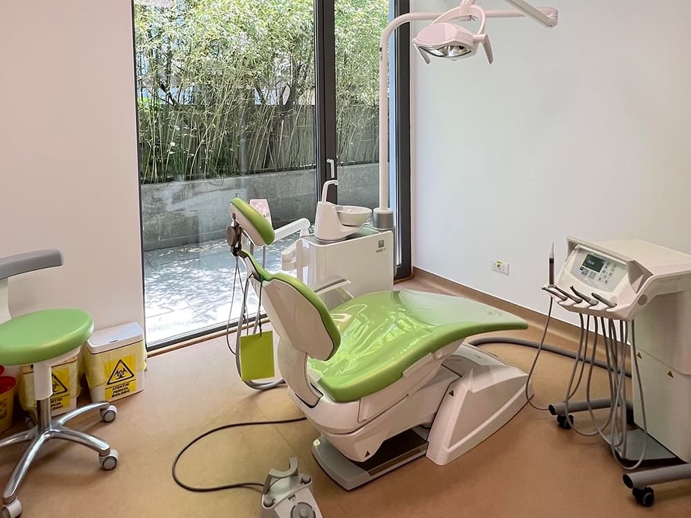 Cabinet chirurgie, protetică și terapie — detaliu 3